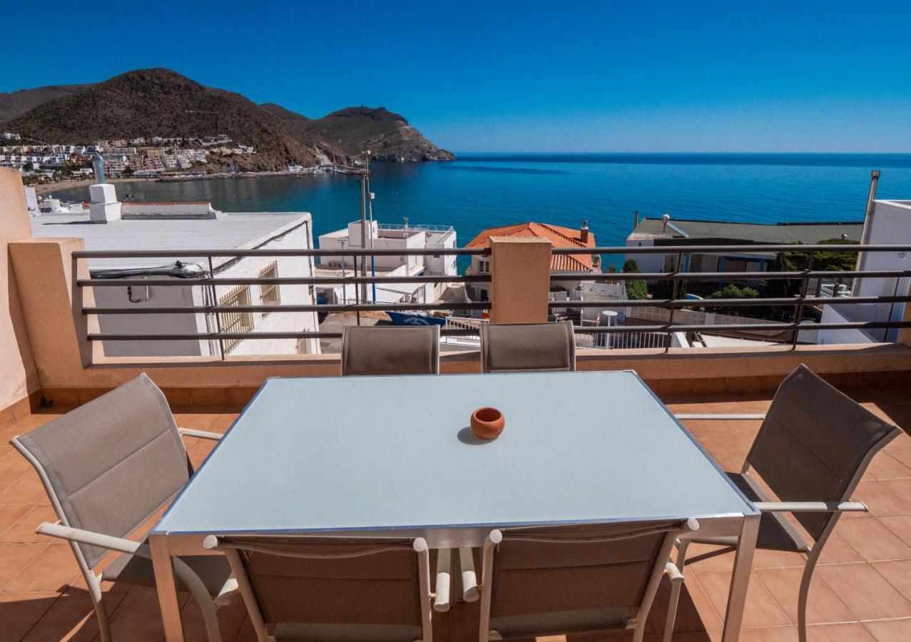Cala Amarilla San José